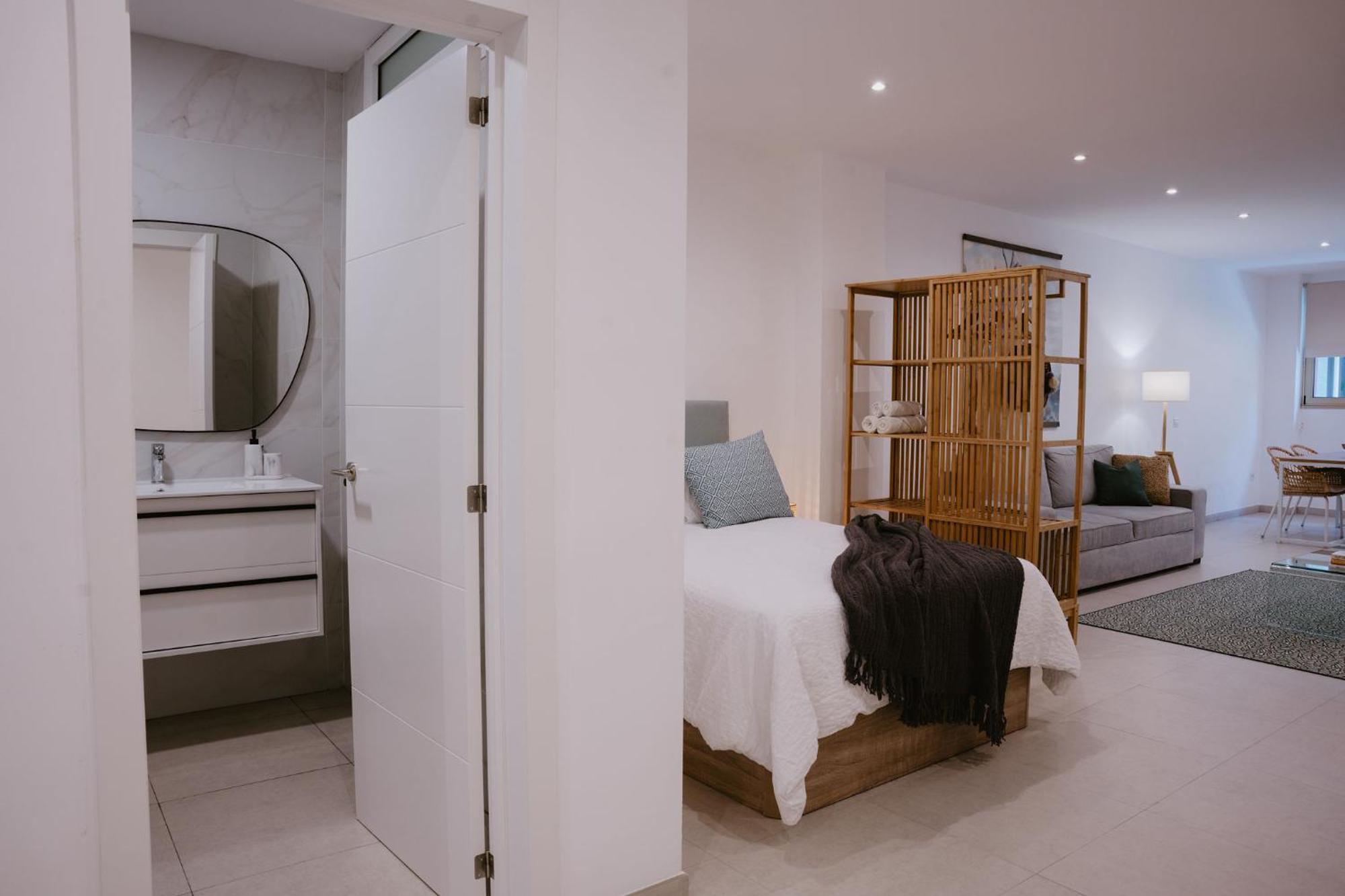 Las Canteras Beach Suites Лас-Пальмас-де-Гран-Канария Экстерьер фото